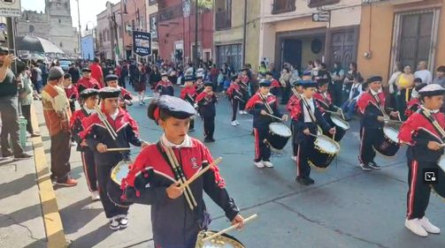Desfile conmemorativo del 113 Aniversario de la Revolución Mexicana – Yuriria, Gto.