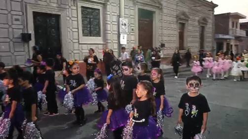Tradicional desfile de día de muertos en Yuriria, Gto. – 2024